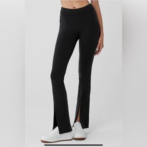 Alo Yoga Women’s Airbrush High-Waist Flutter Legging